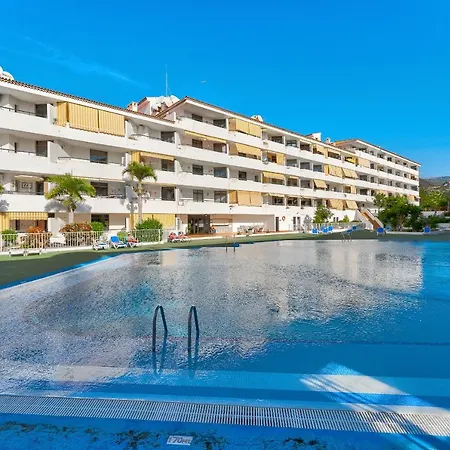 Charming Two Bedroom In Cristianos דירה *