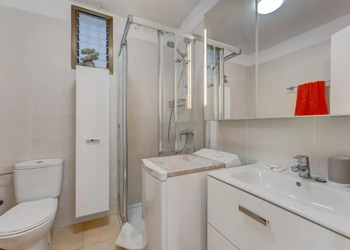 Charming Two Bedroom In Cristianos Apartment Arona (Tenerife)